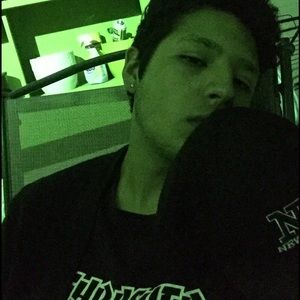 Meet your Posher, Eli