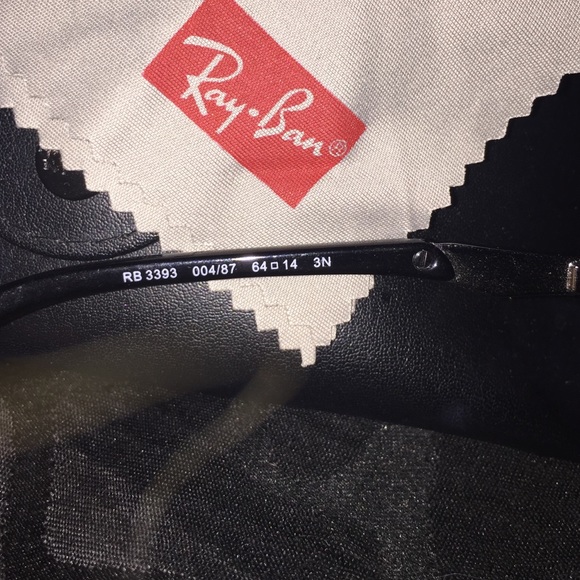 Rayban Aviator Sunglasses - Picture 3 of 4