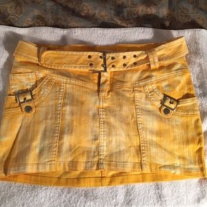 Adorable sexy mini skirt. Size M
