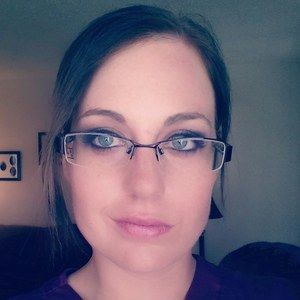 Meet your Posher, Becca