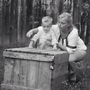 Meet your Posher, Erna