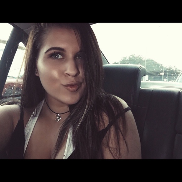 Meet your Posher, Lyndsey