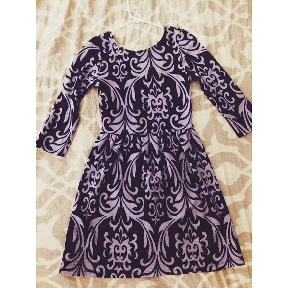 Three-Fourths Sleeve Savona Printed Dress - Picture 3 of 3