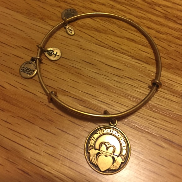 Alex and ani gold claddagh bracelet