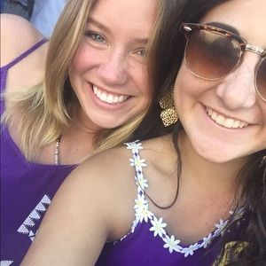 Meet your Posher, Amy