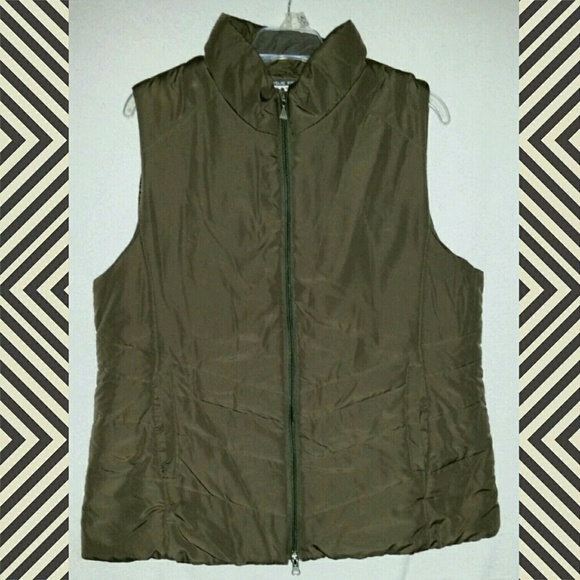 Leslie Fay Sport Lightweight Puffy Vest - Picture 1 of 2