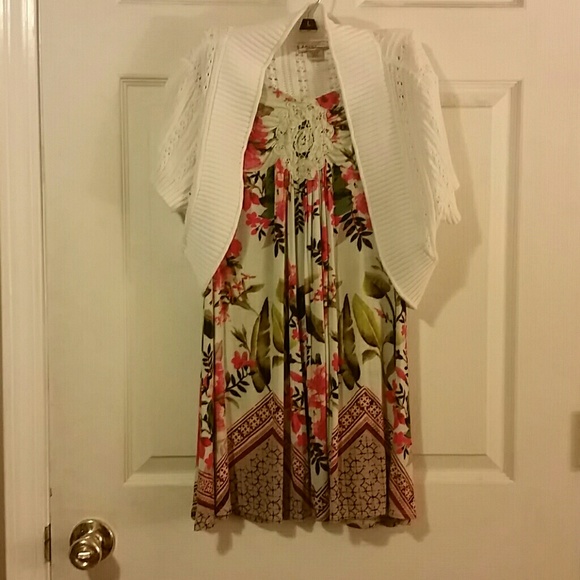 Hawiian Flowers Strapless Dress