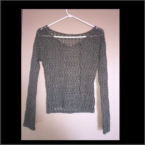 Knit long sleeve sweater :)