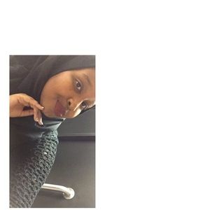 Meet your Posher, Samira