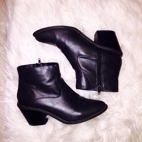 Urban outfitters back booties