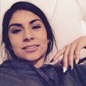 Meet your Posher, Ceci