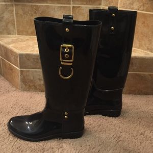 BRAND NEW COACH rain boots