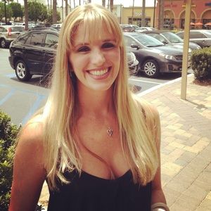 Meet your Posher, Tiffany