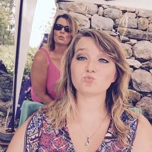 Meet your Posher, Macy