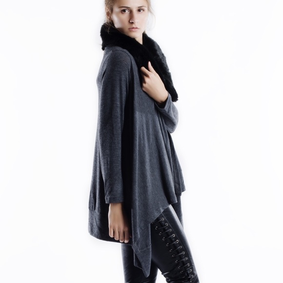 X "Endless Time" Faux Fur Collar Cardigan - Picture 2 of 3