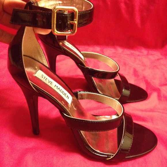 Steve Madden classy black heels
