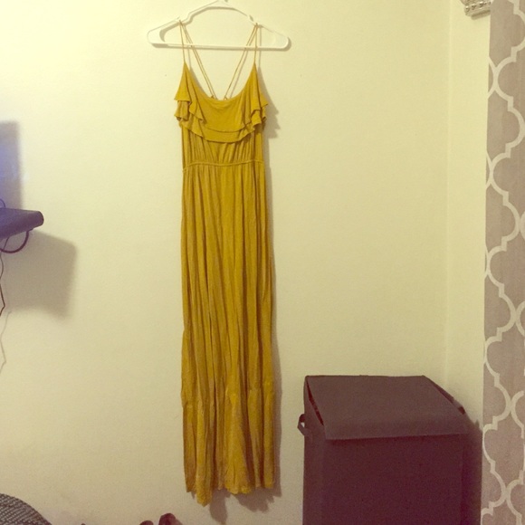 Dresses & Skirts - Mustard maxi dress