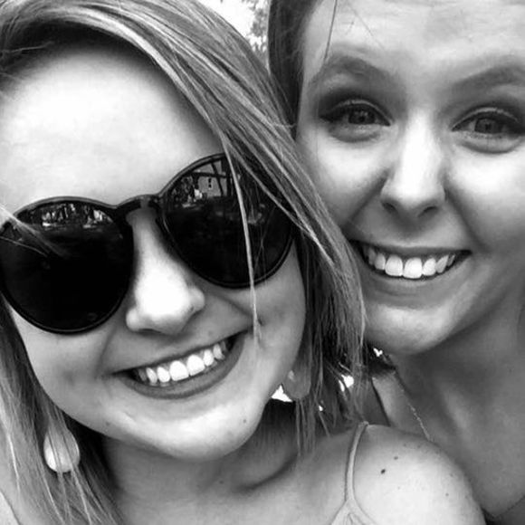 Meet your Posher, Hailey - Picture 1 of 1