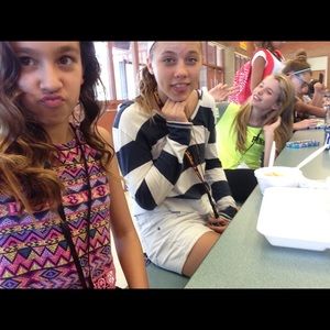 Meet your Posher, Alyssa