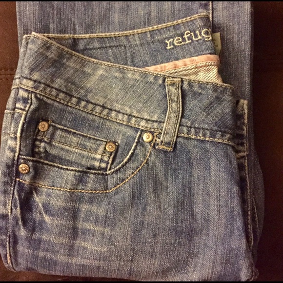 Refuge Jeans Size 7