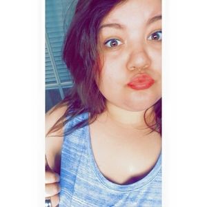 Meet your Posher, Hailey