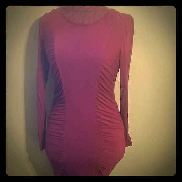 Side rouching magenta pink dress.