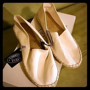 Adorable SM Mylie #7 in white