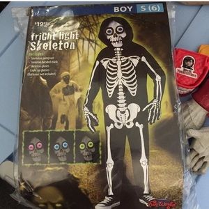 NEW- Size 6 Boys Skeleton Costume