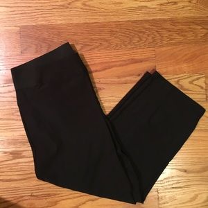 Black Ankle/Capri Length Dress Pant