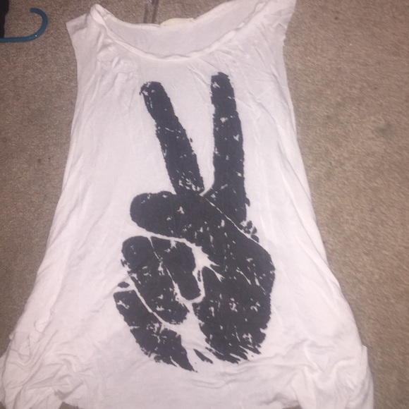 peace sign shirt