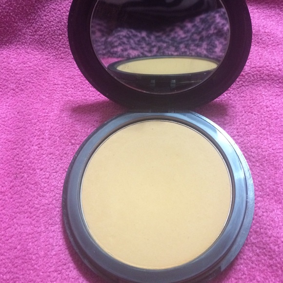 Makeup Forever Professional Paris Pro Finish Poshmark Makeup Forever Professional Paris Pro