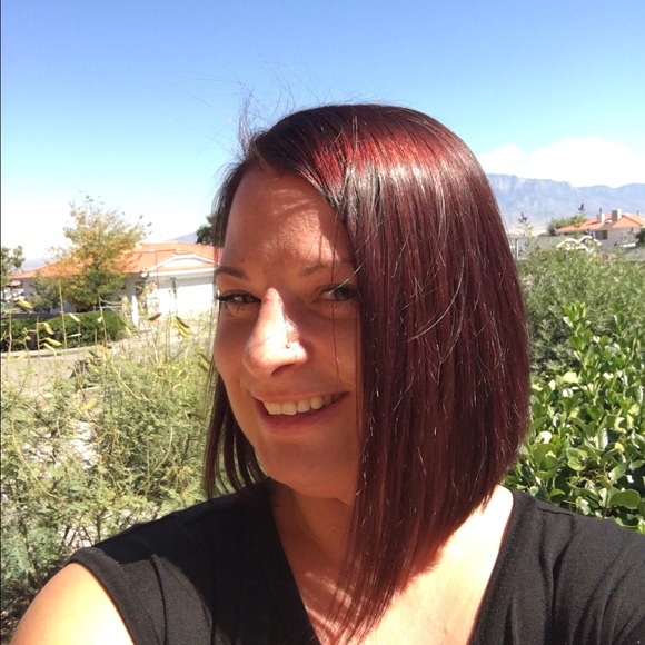 Meet your Posher, Keisha