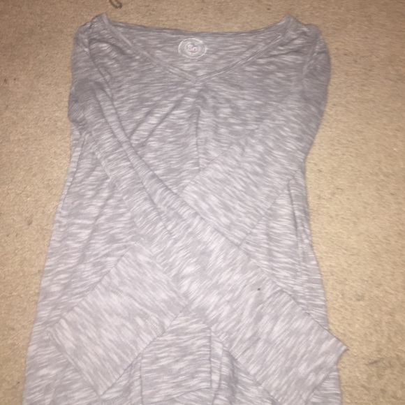 long sleeve grey shirt