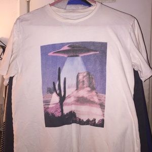 brandy melville UFO shirt