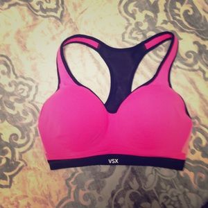 Vsx Incredible 32DD