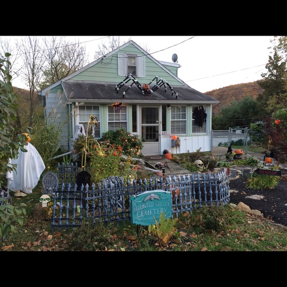 My Previous Halloween 2014 Home in PA! - Picture 1 of 4