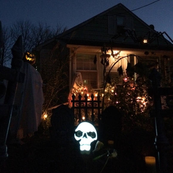My Previous Halloween 2014 Home in PA! - Picture 4 of 4