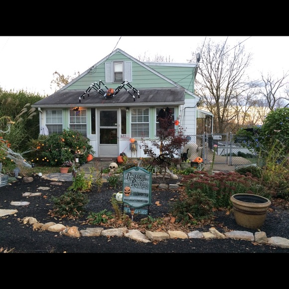My Previous Halloween 2014 Home in PA! - Picture 3 of 4