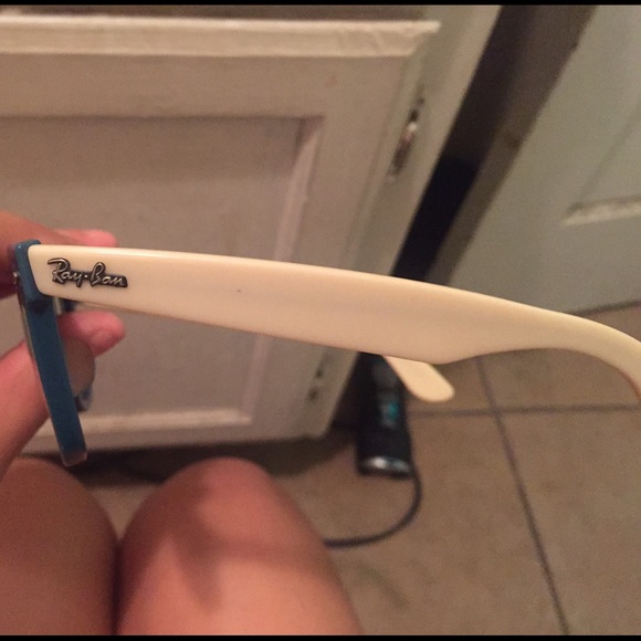 Rayban - Picture 2 of 4