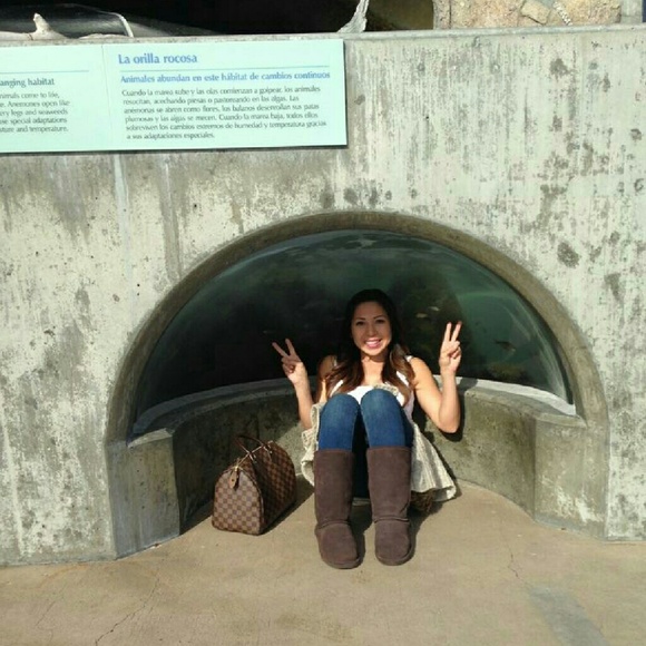 Meet your Posher, Cindy - Picture 2 of 4