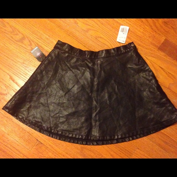Brand New with tags black faux flare mini skirt