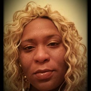 Meet your Posher, Ebony