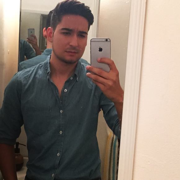 Meet your Posher, Angelo