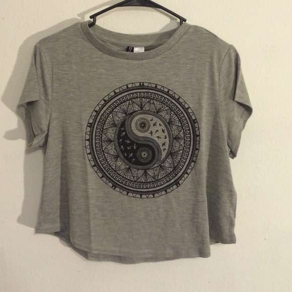 Yin Yang top - Picture 2 of 2