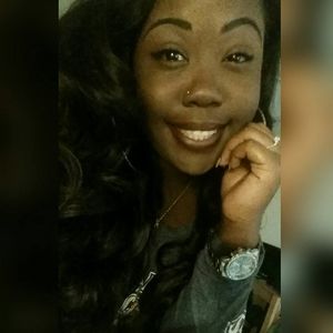 Meet your Posher, Amber