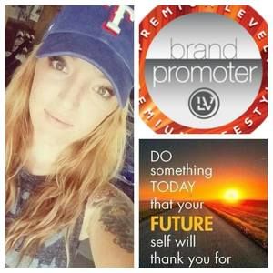 Meet your Posher, Francesca