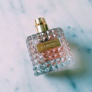 Meet your Posher, Maya