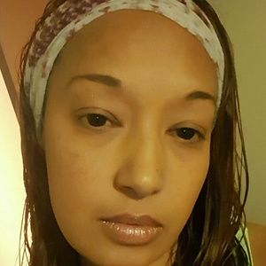 Meet your Posher, Clara