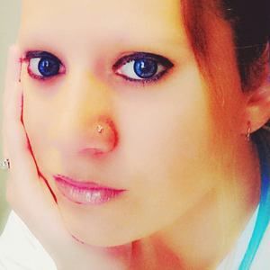 Meet your Posher, Jewel