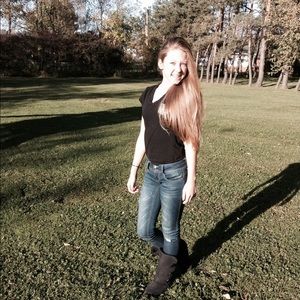 Meet your Posher, Bri